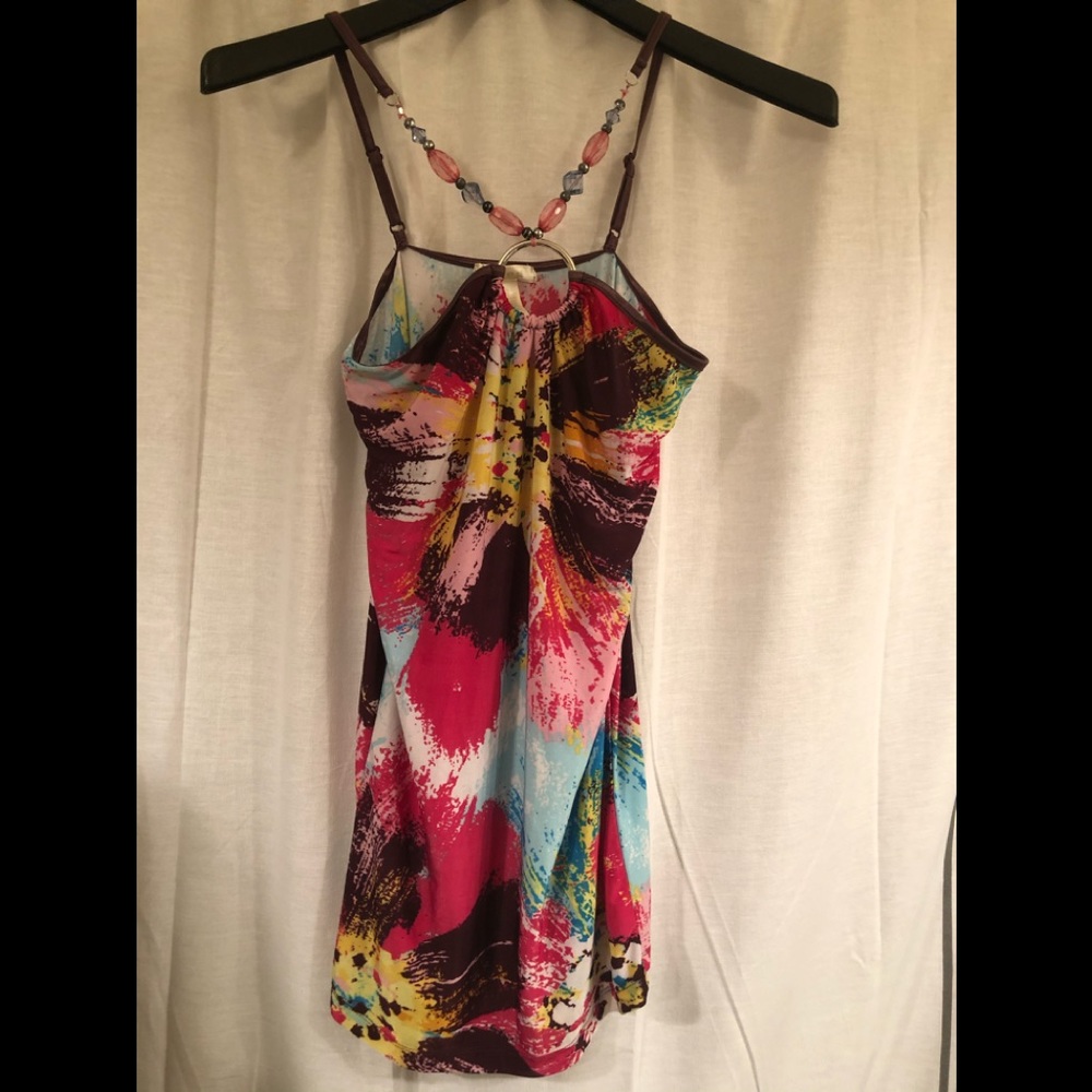 Vixan Light Weight Beaded Top